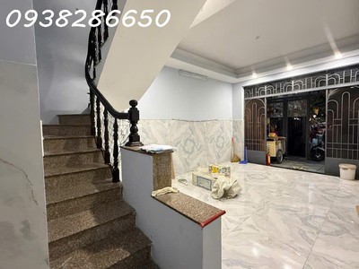 Quận 12 đường đông hưng thuận 02 hẻm xe hơi vào tận nhà - diện tích: , 4,3 x 17 , 76m2 - shr - giá: 3