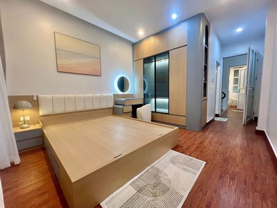 Nhà đường láng 45m 4t nhỉnh 9 tỷ-gần phố-ngõ rộng-thoáng- kinh doanh 3