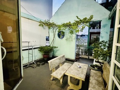 Ngay đhct vài phút aeon tân phú gần ga t3 nhà đẹp 3 tầng chỉ 6 tỷ tl 0