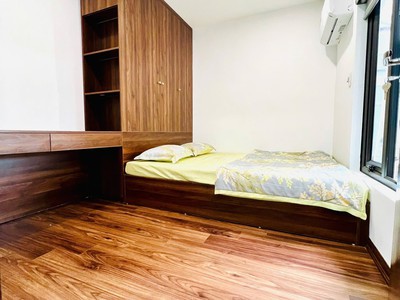 Căn góc tập thể huỳnh thúc kháng 79m 3pn view mặt phố, đẹp ở ngay, hơn 5 tỷ 4