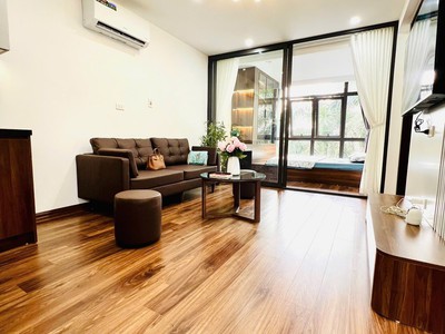 Căn góc tập thể huỳnh thúc kháng 79m 3pn view mặt phố, đẹp ở ngay, hơn 5 tỷ 3