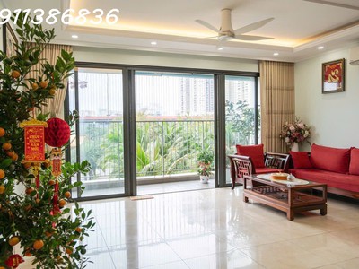 Tòa d capitale trần duy hưng 101m 3pn, view đẹp, full tiện ích, hơn 13 tỷ 0