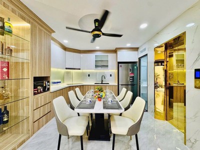 Bán gấp: nhà 5 tầng nguyễn oanh - gò vấp, dt 50m , mặt tiền rộng 5.8m. giá cực tốt: 9.5 tỷ. 2