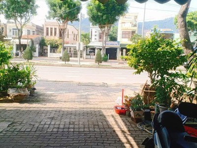 nhà 3 tầng mặt tiền trường sơn giá chỉ 3,6 tỷ 1