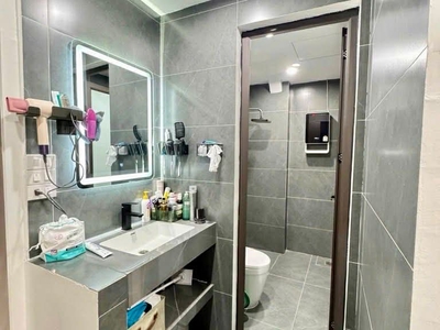 Nhà đẹp ngọc lâm, gara, 7 tầng thang máy, mặt tiền 9m, ngõ nông, gần ôtô tránh 4