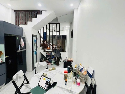 Tôi cần bánnhà đẹp ô tô đỗ cổng, 50 met 4 tầng. nhỉnh 8 tỷ gần đại mỗ lh 0972 078 667 2