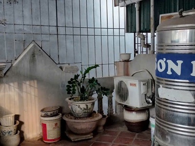 Cho thuê nhà ngõ đền lừ 30m 4 tầng, 2pn 3vs 8tr/tháng. 4