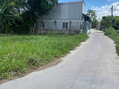 Bán gấp lô góc 2mt năm nho, 173m , giá 3,1 tỷ chủ ngộp 0