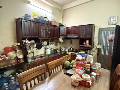 Đường nhựa 16 mét có lề đường - nhà 2 mt - 4 tầng btct - 59 m2 - chỉ nhỉnh 9 tỷ 1