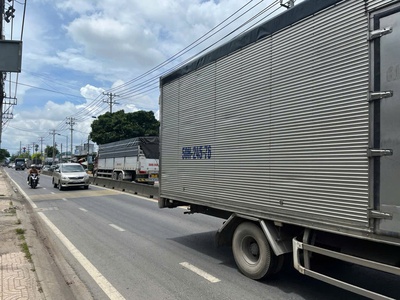 Siêu phẩm xưởng mặt tiền nguyễn văn bứa hóc môn đường container 24/24 1