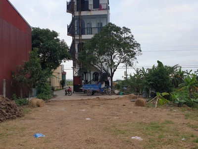 Bán lô đất 75m2 full thổ cư   thực tế sử dụng 100m2, đất vườn 2000m2 đều có sổ riêng  thuộc xóm 3 2