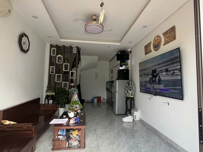 Nhà đẹp thượng cát, ô tô đỗ cửa, cạnh chợ, phòng khám 30 m2 giá 6,2 tỷ. 2