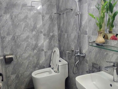 Hàng hiếm bán nhà việt hưng long biên khu đáng sống dt 40m mt 4m giá 8.x tỷ 3