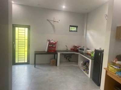 Giảm giá bán gấp nhà 1 trệt   2 lầu   sân thượng mặt tiền đường phó cơ điều, phường phước hậu, vĩnh 3