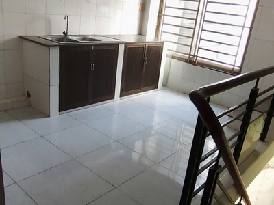 Cho thuê nhà nguyên căn mặt tiền bà hom   quận 6 2