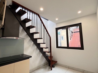 Bán nhà hoàng hoa thám dt 20m x5 tầng chỉ 3,650 tỷ sổ đỏ,ngõ thông,gần phố,nhà đẹp 3