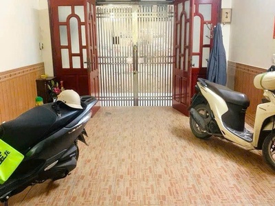 Siêu hiếm tương mai bán nhà 4 tầng dân xây 1 nhà ra phố ngõ thông kinh doanh hoàng mai 2