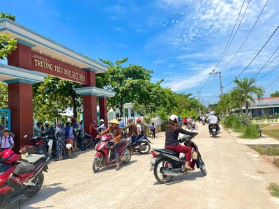 Tài chính nhẹ - sở hữu ngay đất full thổ cư - đường 7,5m - sẵn sổ 2