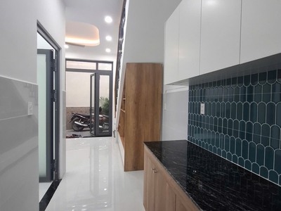 Bán nhà ni sư huỳnh liên p.10 tân bình 2 tầng 5 x 7 3pn 2wc giá 4.25t tl 4