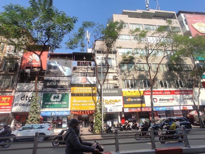 Giám sốc 15 tỷ- bán gấp - mặt phố thái hà - 8 tầng - 122m2 - oto kinh doanh 3