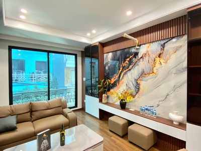 Mặt ngõ phố lạc long quân 52m  giá 19,3 tỷ- 6 tầng thang máy   2 mặt thoáng- ô tô-gần hồ 2