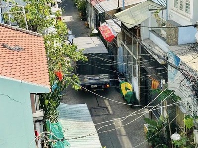 Thoại ngọc hầu   hẻm xe hơi thông   48m   3 lầu   5pn   nhỉnh 6 tỷ 3