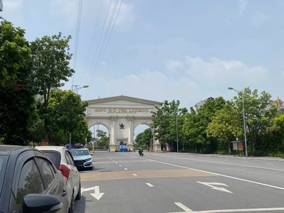 Chính chủ bán đất dịch vụ hiếm sát lideco, đối diện khu biệt thự 1