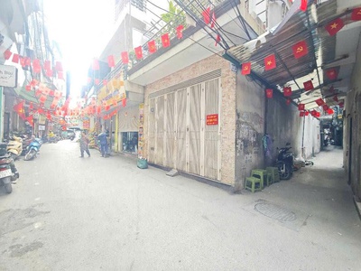 Chính chủ bánngôi nhà đẹp ô tô đỗ gần, 45 met   4 tầng. nhỉnh 8 tỷ   kv trung văn   quận nam từ 1