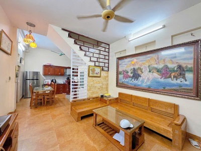 Chính chủ bánngôi nhà đẹp ô tô đỗ gần, 45 met   4 tầng. nhỉnh 8 tỷ   kv trung văn   quận nam từ 2