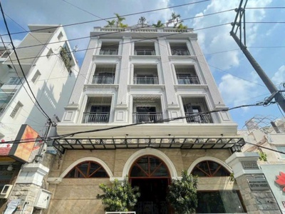 Đường sư vạn hạnh q10 - dt: 11x22m  214m2 , kc: 7 tầng, thang máy 0