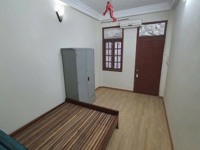 Cho thuê nhà ngõ hoà bình 7, 30m  x 4 tầng, 3 ngủ, 9 triệu 3