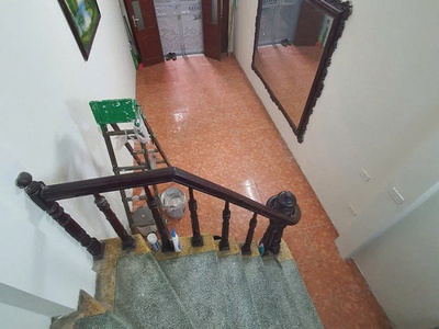 Cho thuê nhà ngõ hoà bình 7, 30m  x 4 tầng, 3 ngủ, 9 triệu 4