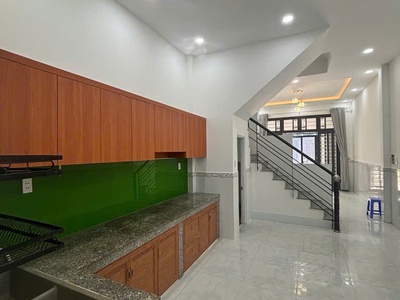 Nhà giá rẻ q9-gần chợ-2 mặt thoáng-sổ riêng-3tầng hoàn công-hẻm 6m-5,2tỷ 2