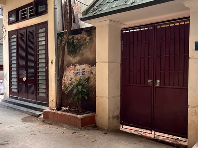 Siêu hiếm, giá tốt, bán nhà võng thị, gần hồ, xây chdv đẹp, chỉ 20 tỷ 2