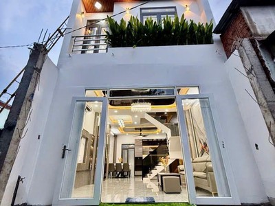 Bán nhà đẹp từng chi tiết giá nhỉnh 5 tỷ- đường huỳnh tấn phát 0