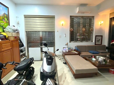 Bán nhà 6 tầng dân xây  cầu giấy   gần ô tô    ngõ68  quận ủy   dân trí cao   9.7 tỷ 3