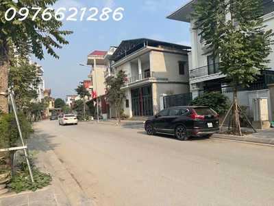 Bán lô đất hàng hiếm phúc lợi   long biên   35m    mt 4m   giá chỉ 4,8 tỷ   ô tô cách 50m   gần 1