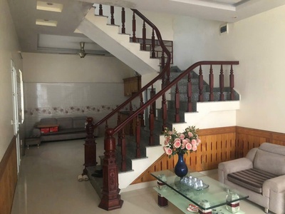 Bán nhà oto vào nhà, lô góc, ngõ thông tại khu vực sầm uất nhất Phương Lưu 3