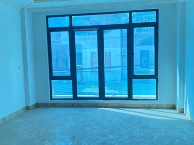 Bán nhà có thang máy trong khu phân lô Lê Lai, gần cầu Vũ Yên 1