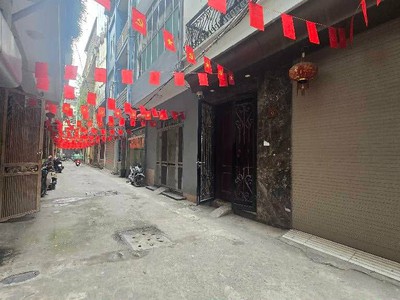 ngã tư minh khai kim ngưu 60m 5 tầng mặt ngõ thông vf3 đỗ cửa 0