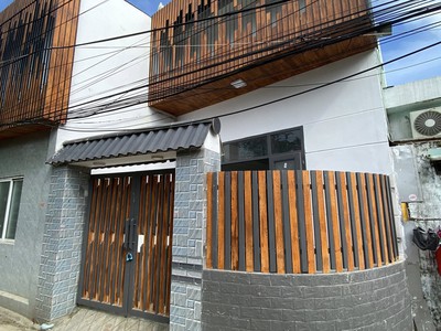 Siêu hiếm   nhà 2 tầng   ngang khủng 7m   kiệt oto sát biển   chỉ 3.x tỷ 1