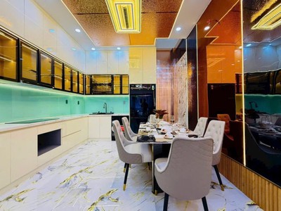 Bán nhà đẹp đường  huỳnh văn nghệ, tân bình, tp hcm. dt 50m2, 4 tầng. giá 7,9 tỷ, sổ hồng đầy đủ. 2