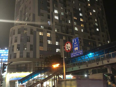 Bán chung cư flc star tower hà đông, dt 79.2m2, 2pn   2wc, giá 5.x tỷ 4