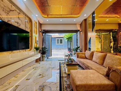 Bán nhà đẹp đường  huỳnh văn nghệ, tân bình, tp hcm. dt 50m2, 4 tầng. giá 7,9 tỷ, sổ hồng đầy đủ. 0