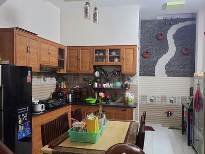 Nhà 4 tầng đường 8m hà huy giáp khu phân lô gần ngã tư ga chỉ 7.6 tỷ 1