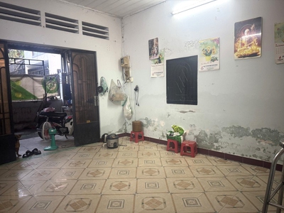 Bán gấp  nhà 110m  tăng nhơn phú b   cách vincom 200m   giá chỉ 3.6 tỷ 0