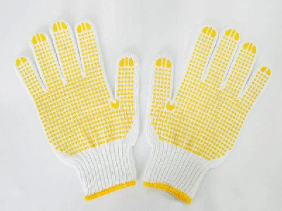 Vì sao cần chọn địa chỉ bán găng tay chấm hạt PVC uy tín 0