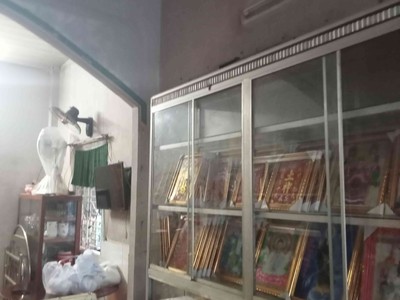 BÁN NHÀ MẶT PHỐ.NHA 1 trệt 1 lâu.Gan chợ.Gan bên phà.Duong lớn thuận lợi kinh doanh 7