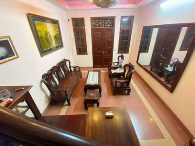 Cần bán gấp nhà học viên tài chính - dt60m2 - 3 tầng - giá 10 tỷ - lô góc ô tô kinh doanh 1