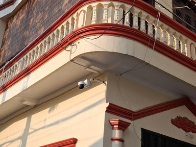 Cần bán gấp nhà học viên tài chính - dt60m2 - 3 tầng - giá 10 tỷ - lô góc ô tô kinh doanh 0